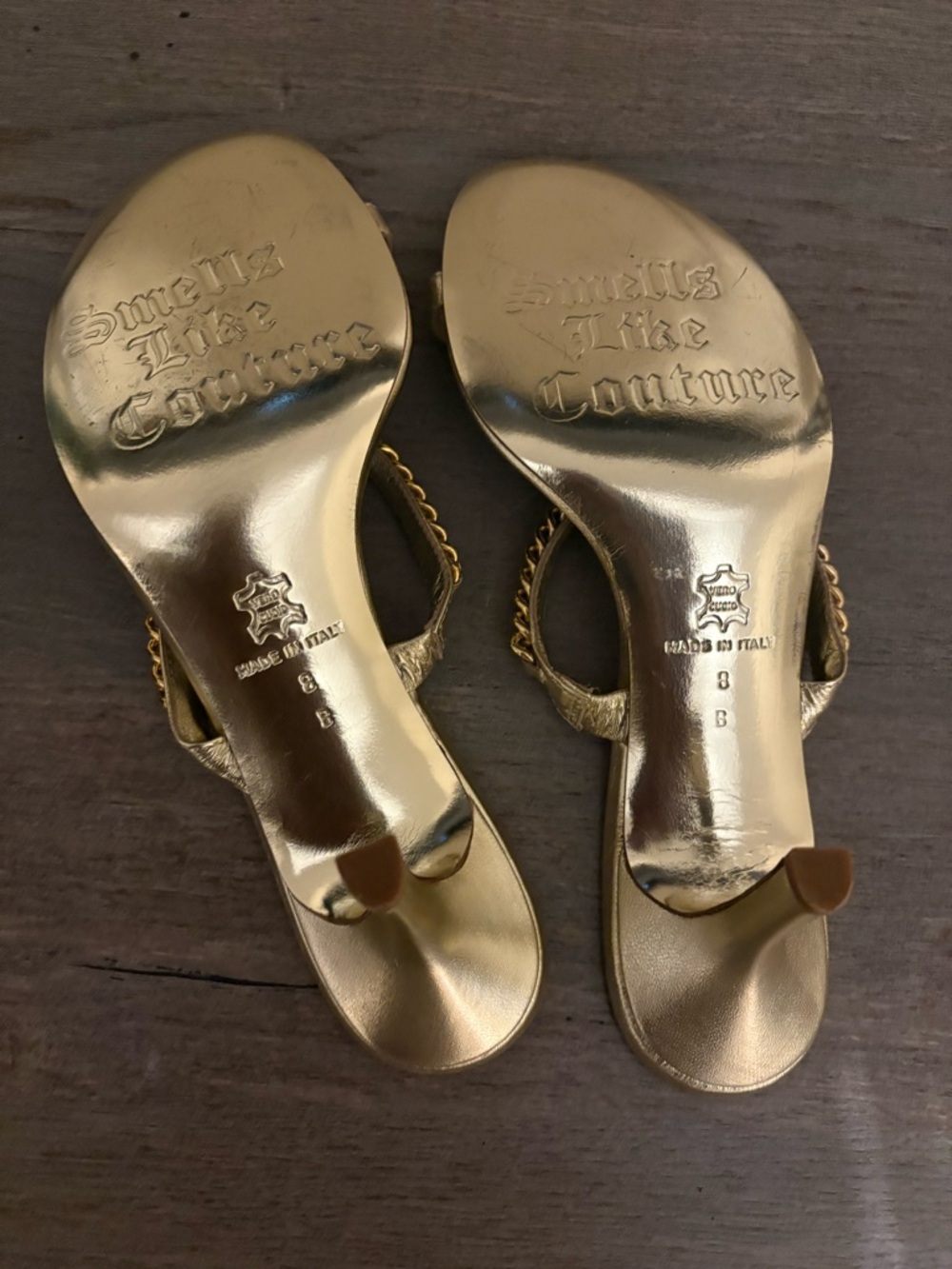 NWOT  Rare Vintage Juicy Couture Gold Chain Mule Sandals Heels w/ Cherry Charms - Picture 5 of 6